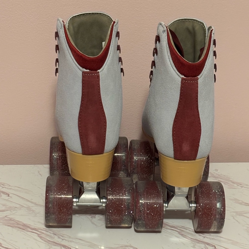 Candi Girl Carlin Quad Roller Skates - Picture 2 of 6